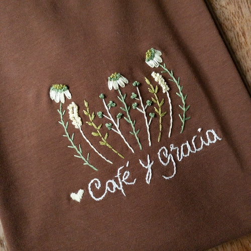 Camiseta Café y Gracia