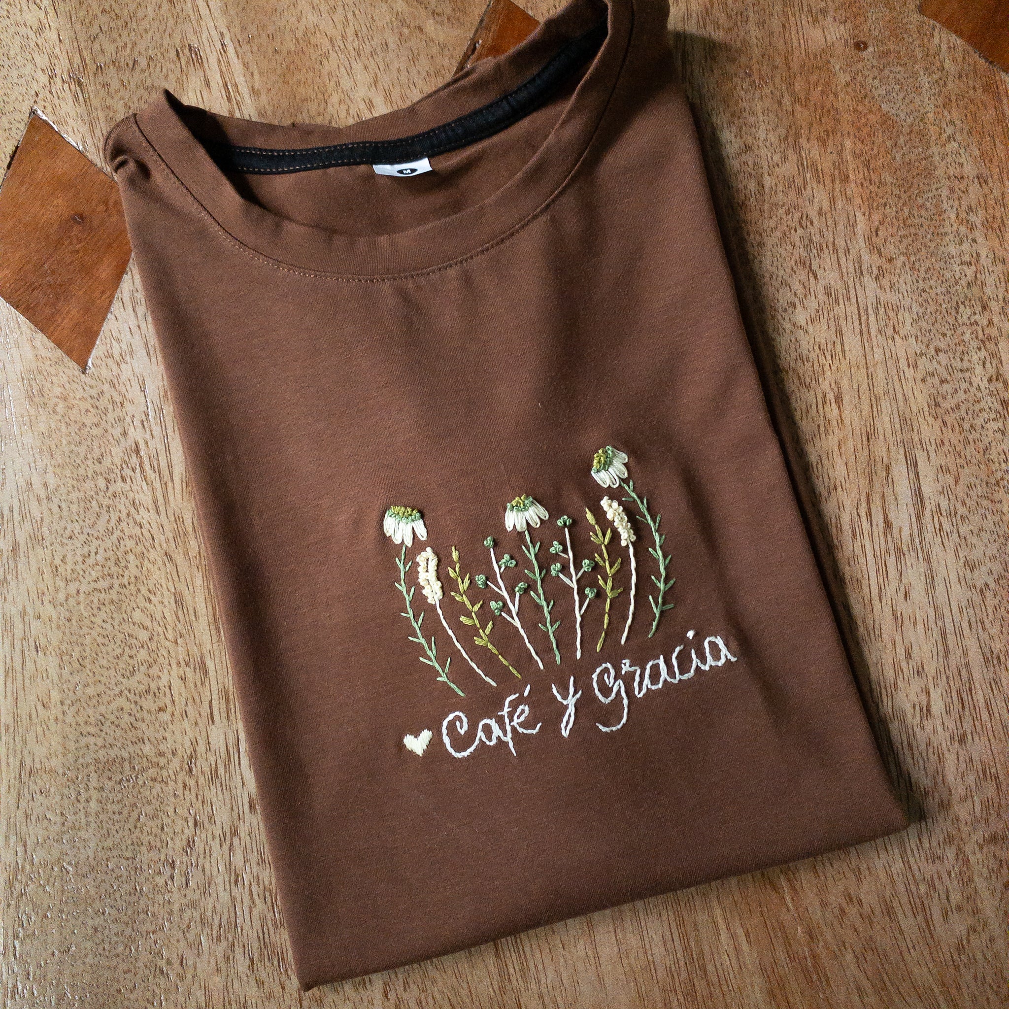 Camiseta Café y Gracia